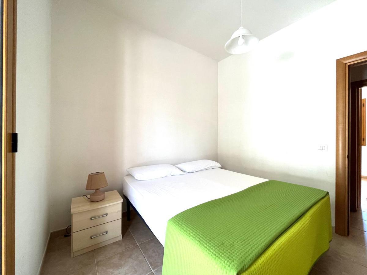 Blue Area Apartments - Fromhometosalento Torre dell'Orso Exterior foto